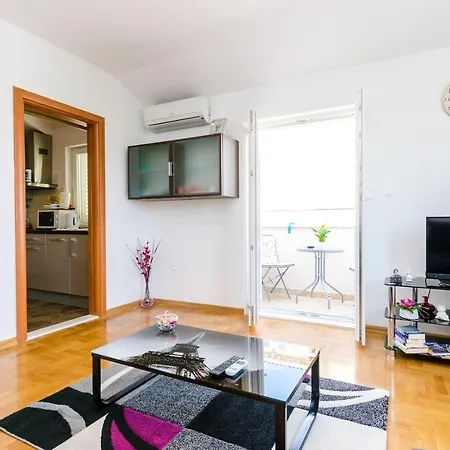 アパート Ana - One Bedroom With Balcony *